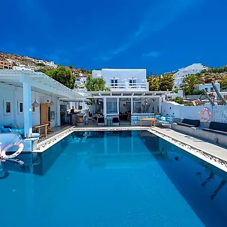 Flaskos Luxury 4* Mykonos Town
