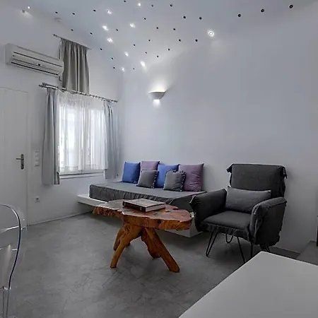 Flaskos Luxury 4* Mykonos Town