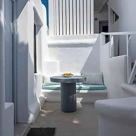 Flaskos Luxury