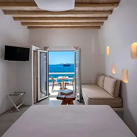 Flaskos Luxury Mykonos Town