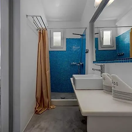 Flaskos Luxury 4* Mykonos Town